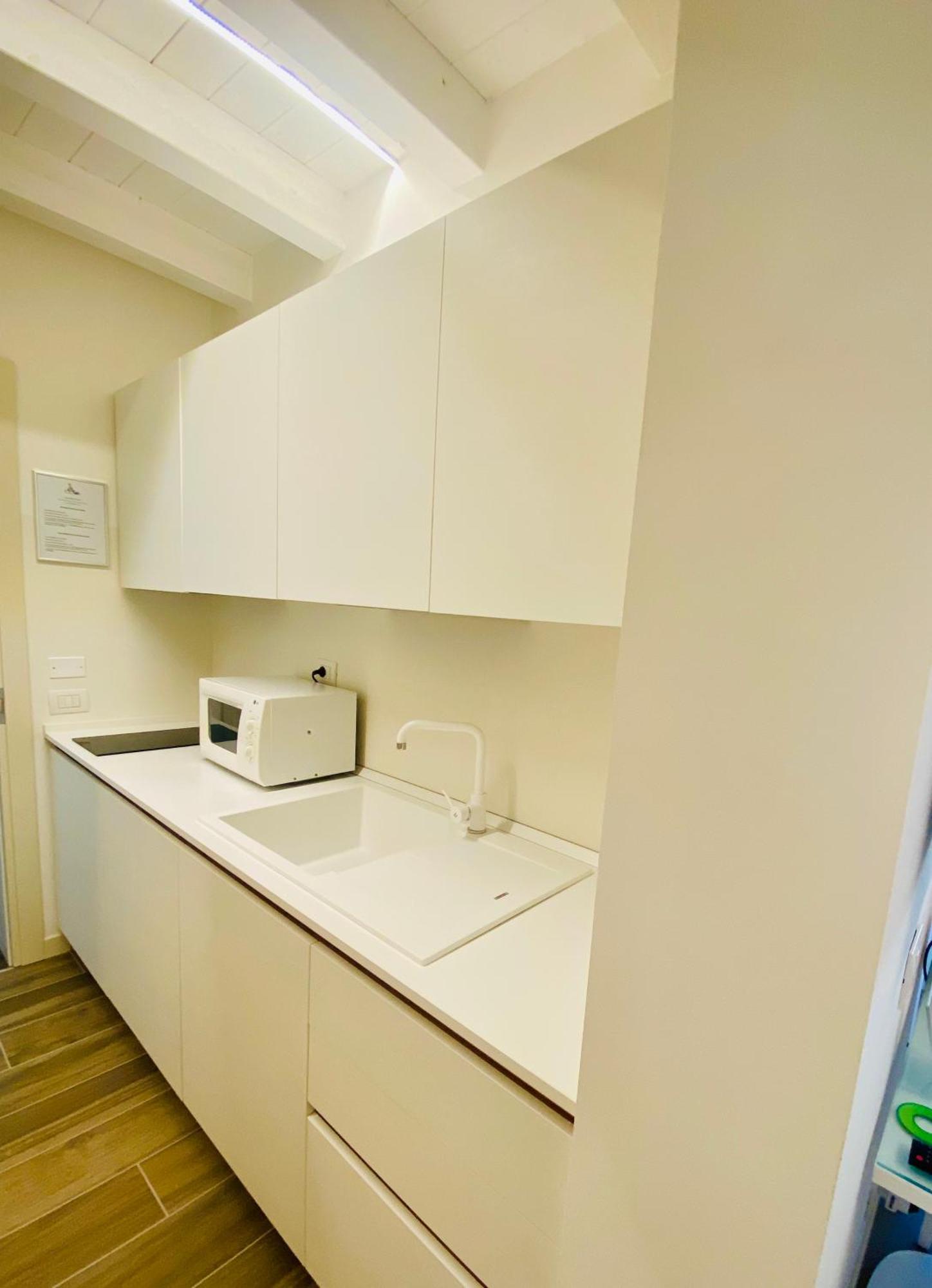Star Soave Rooms - Locazione Turistica Exteriör bild