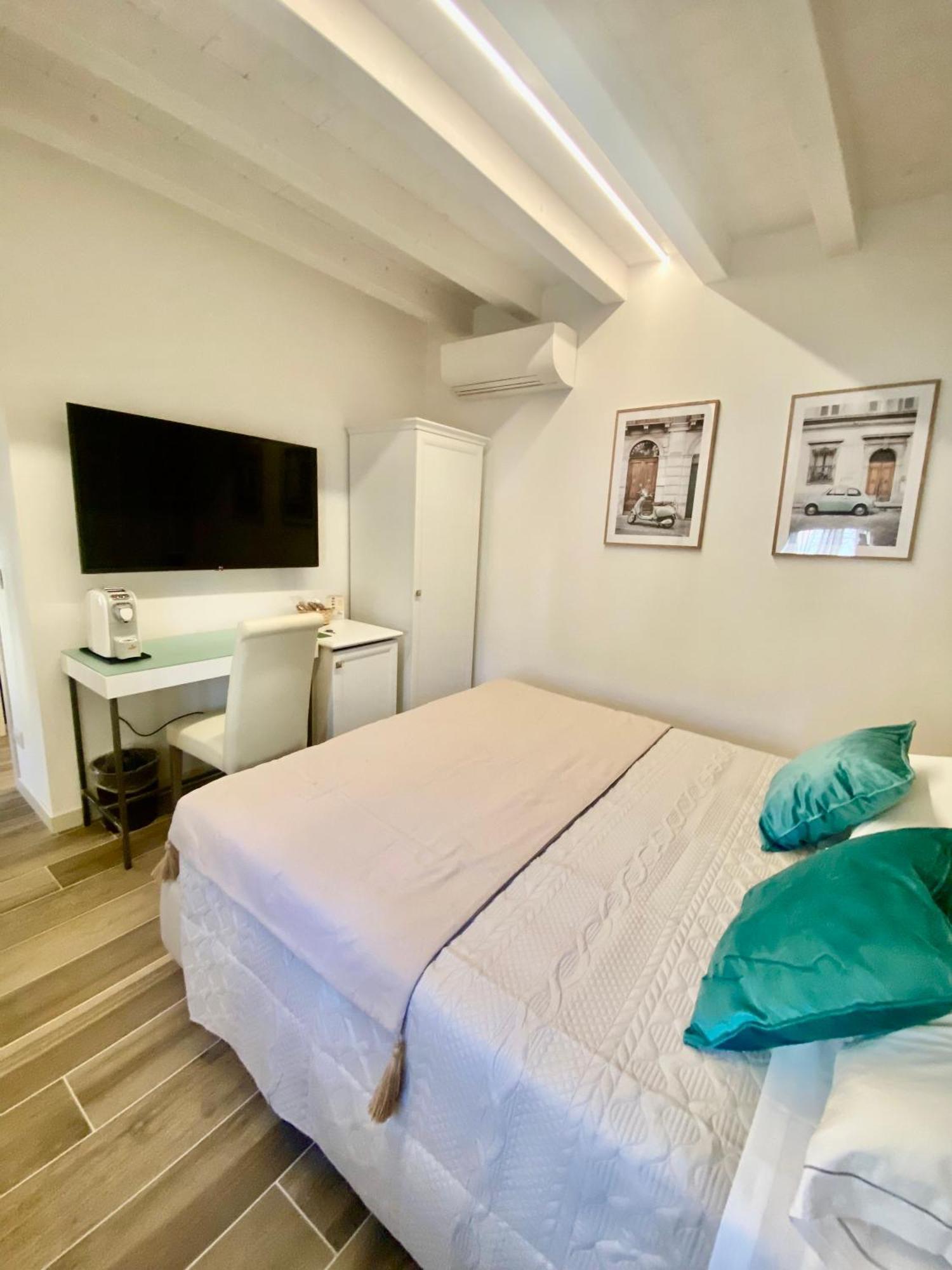 Star Soave Rooms - Locazione Turistica Exteriör bild